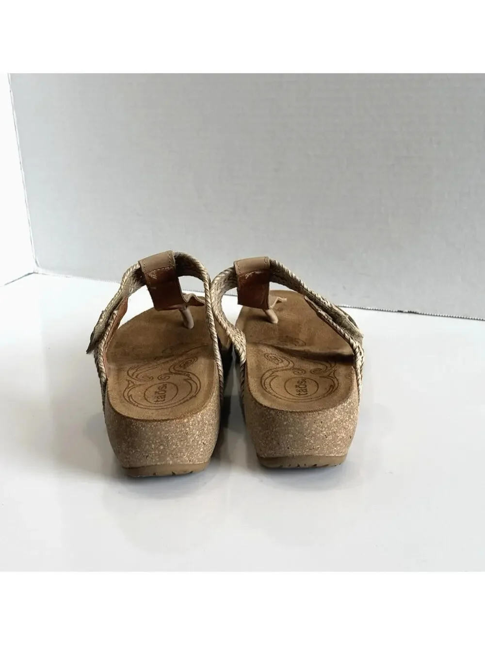 Taos Footwear Pam Women’s Size 9 Beige Woven Leather Thong Slide Sandals Cork - Picture 5 of 9